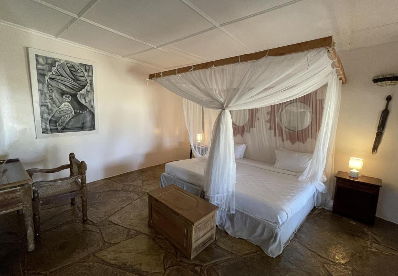 Eleven Pearl Boutique Hotel & Spa Diani Beach Esterno foto