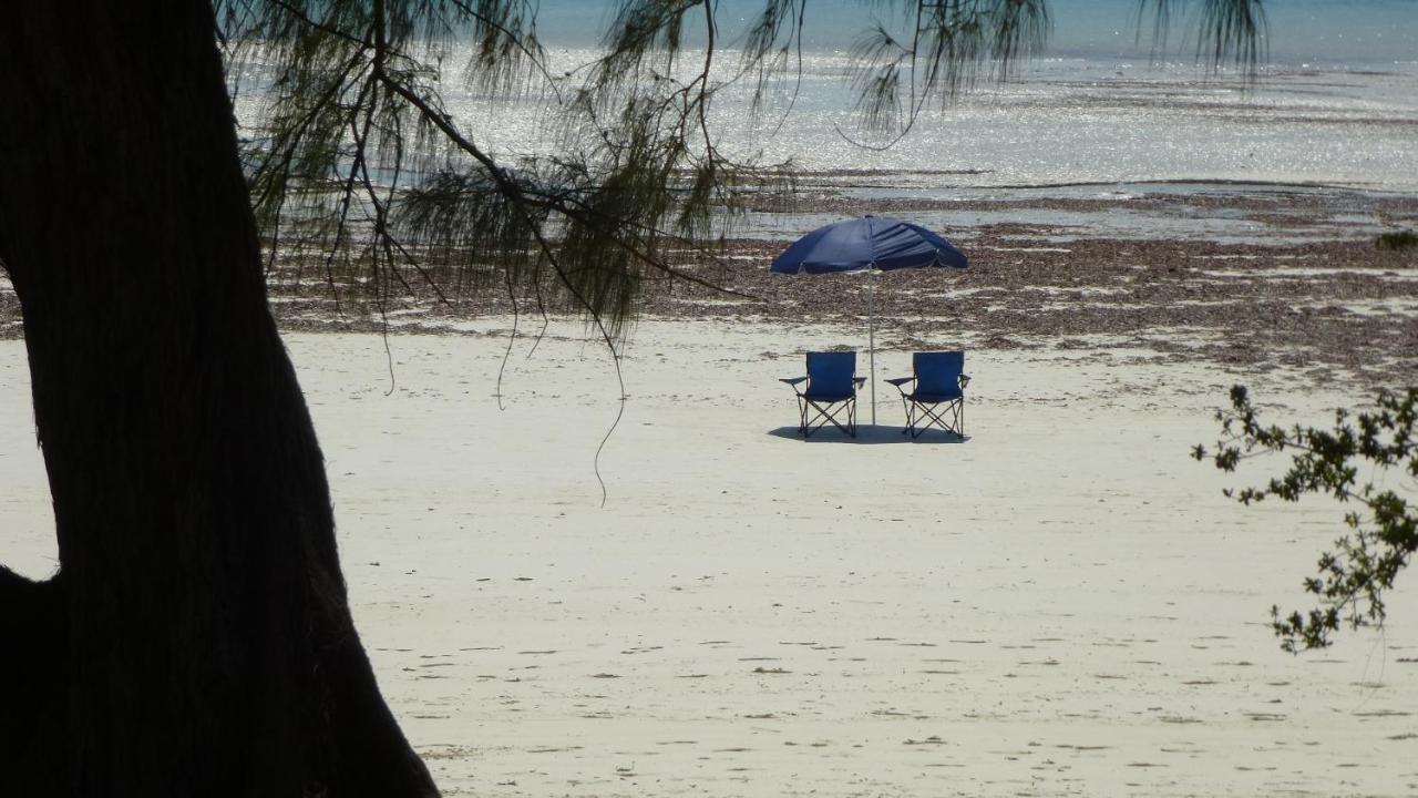 Eleven Pearl Boutique Hotel & Spa Diani Beach Esterno foto