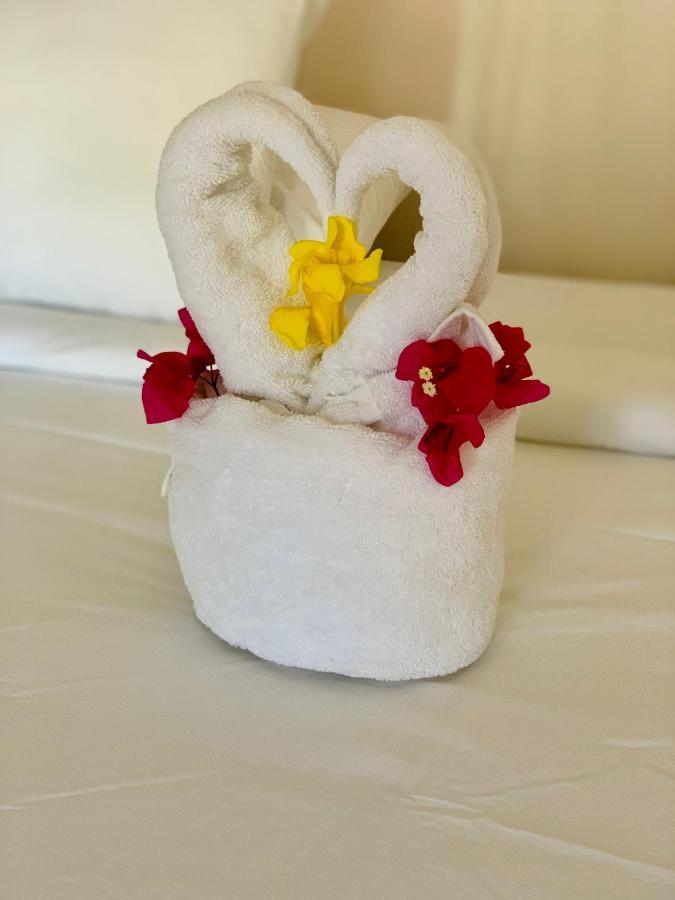 Eleven Pearl Boutique Hotel & Spa Diani Beach Esterno foto