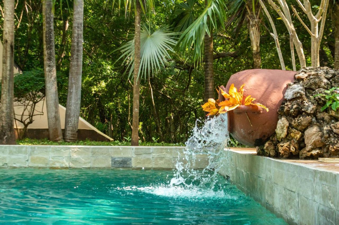 Eleven Pearl Boutique Hotel & Spa Diani Beach Esterno foto